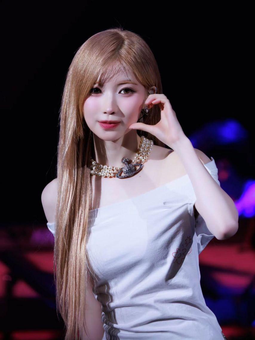 BABYMONSTER (베이비몬스터) 아사4