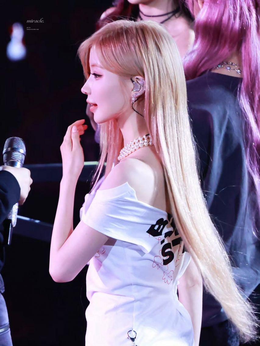 BABYMONSTER (베이비몬스터) 아사8