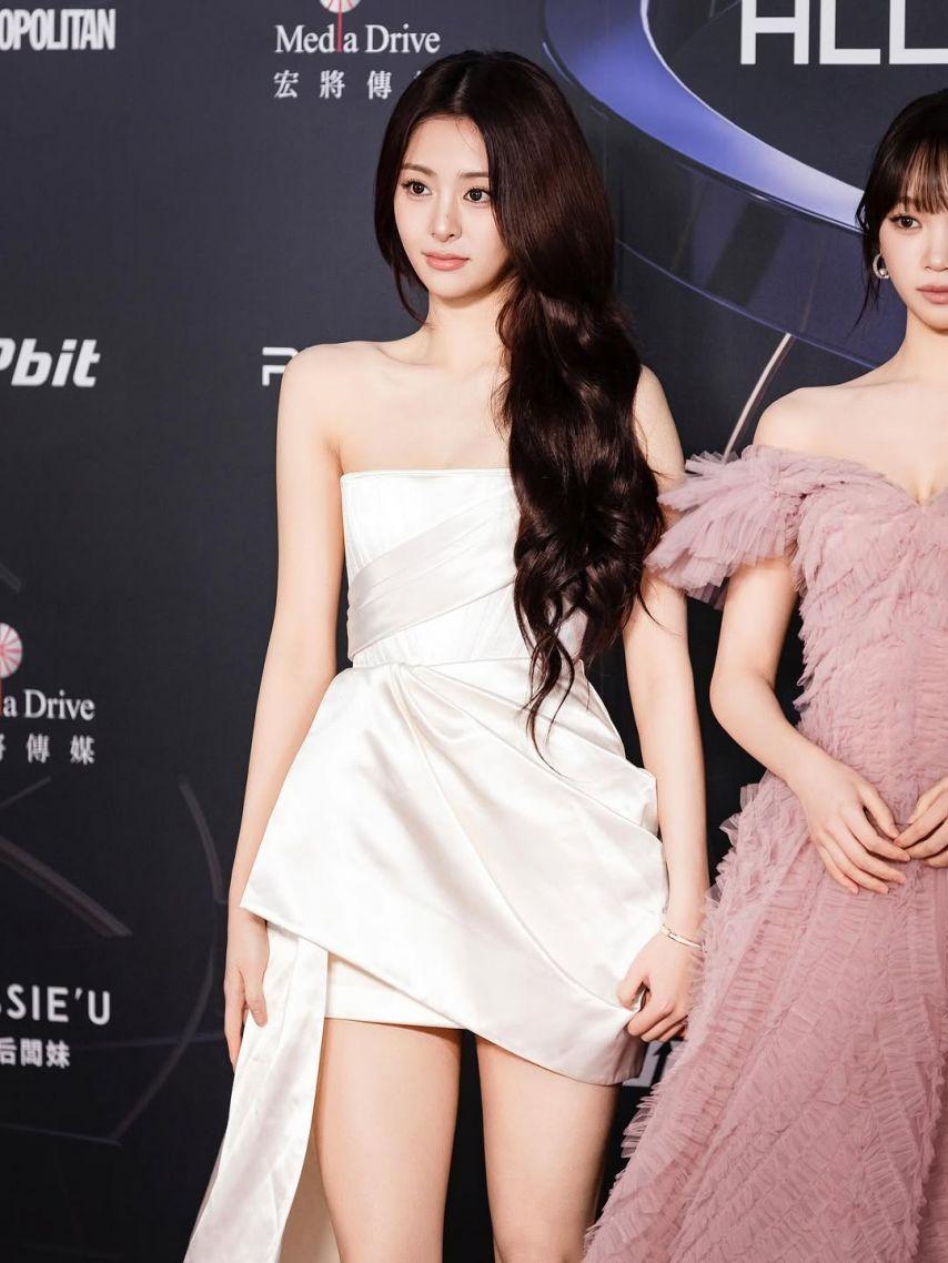 LE SSERAFIM (르세라핌)2