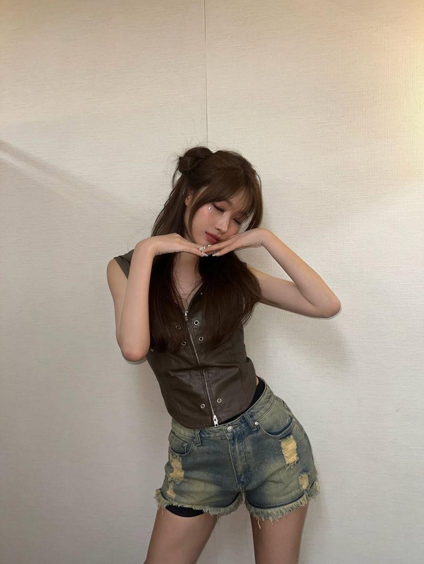 EVERGLOW (에버글로우) 시현6