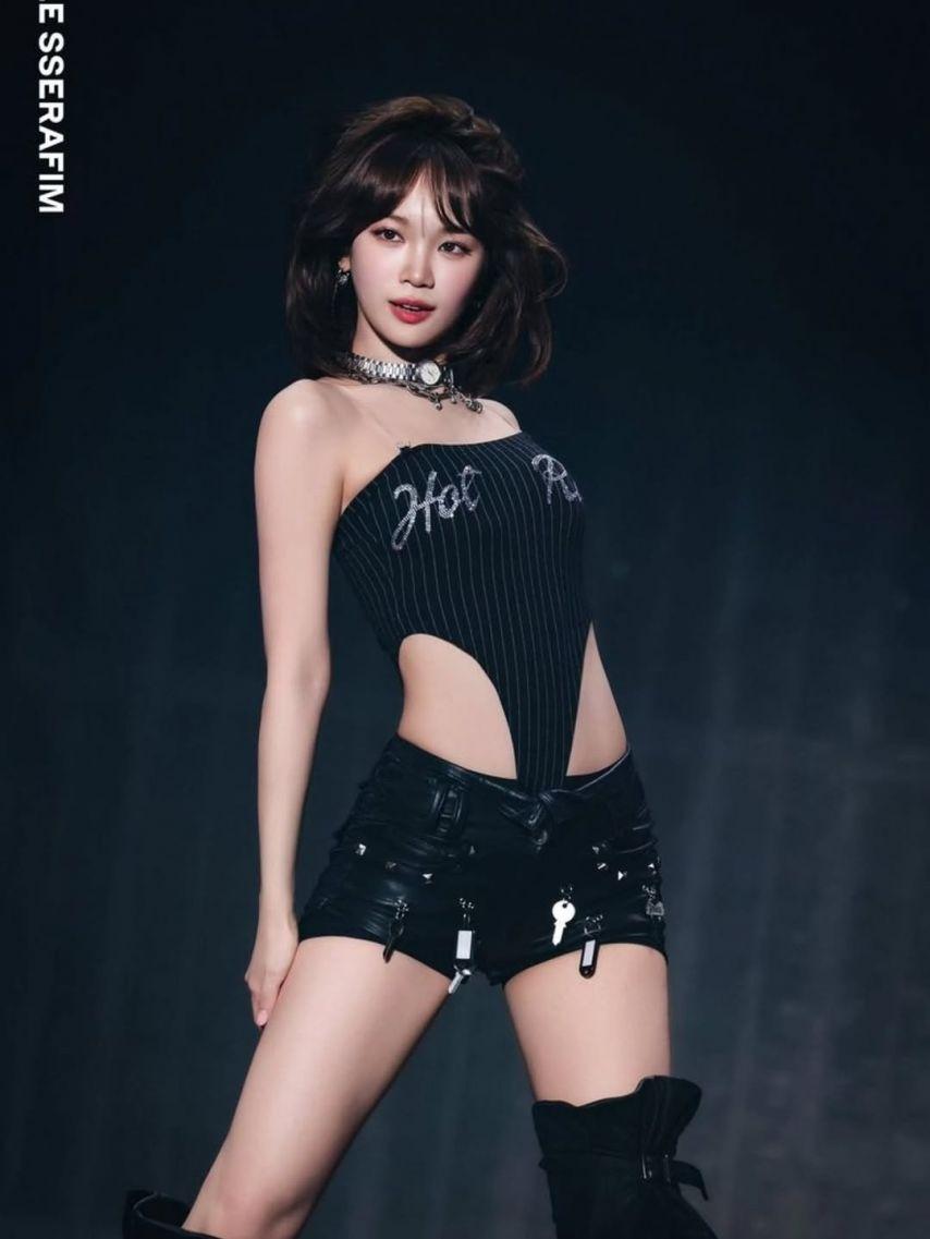 LE SSERAFIM (르세라핌) 김채원6