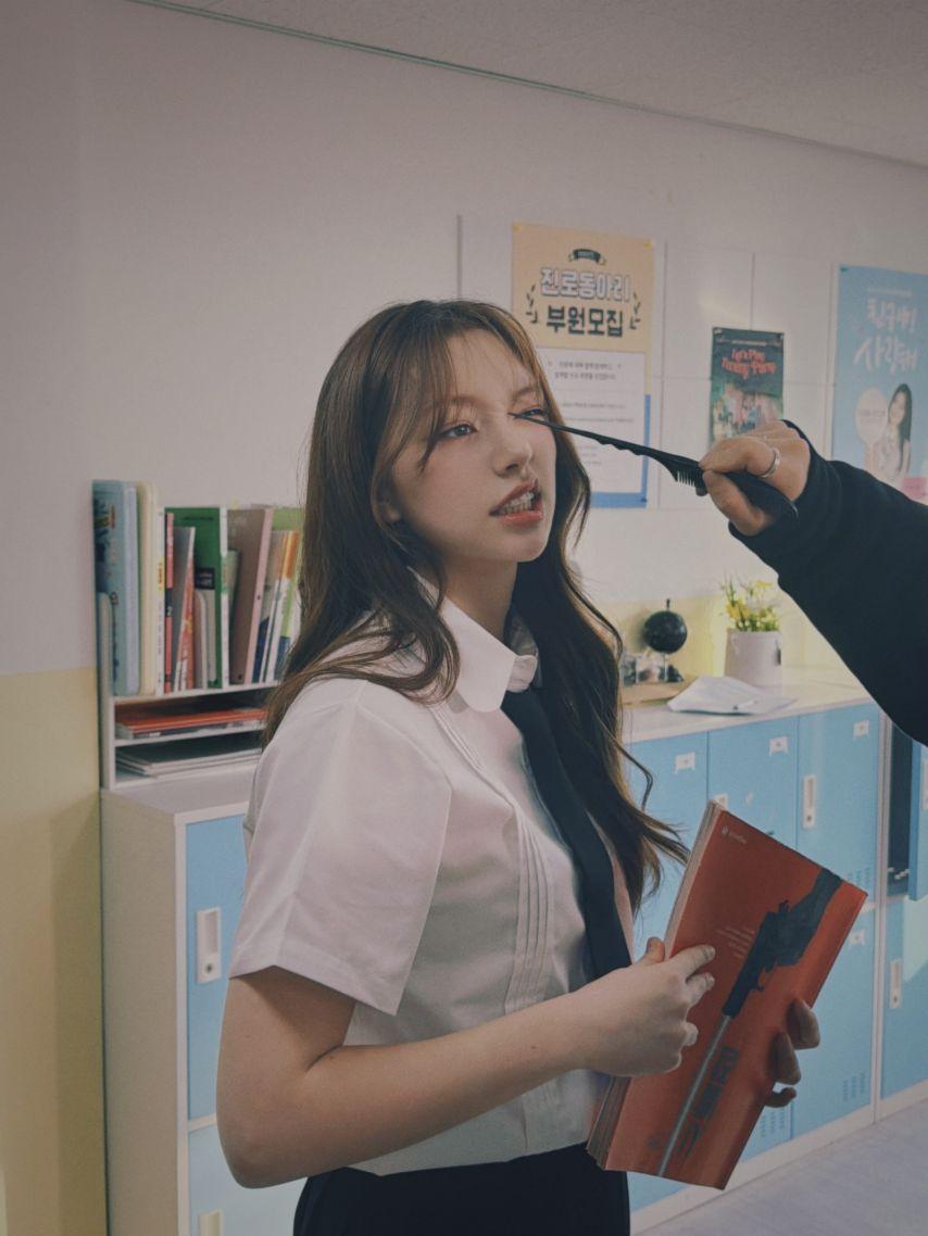 피프티피프티 문샤넬4