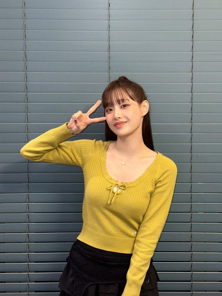 츄 릴스 with 윤아 메이 웨이커 등/ 인기가요1