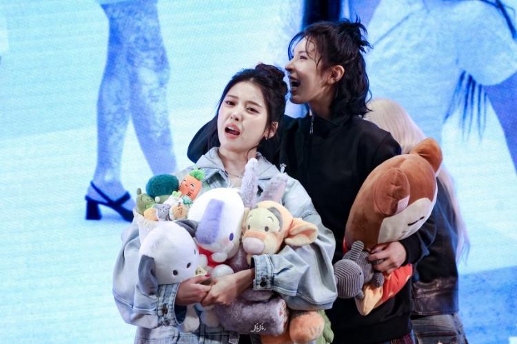 엔믹스 지우 배이6