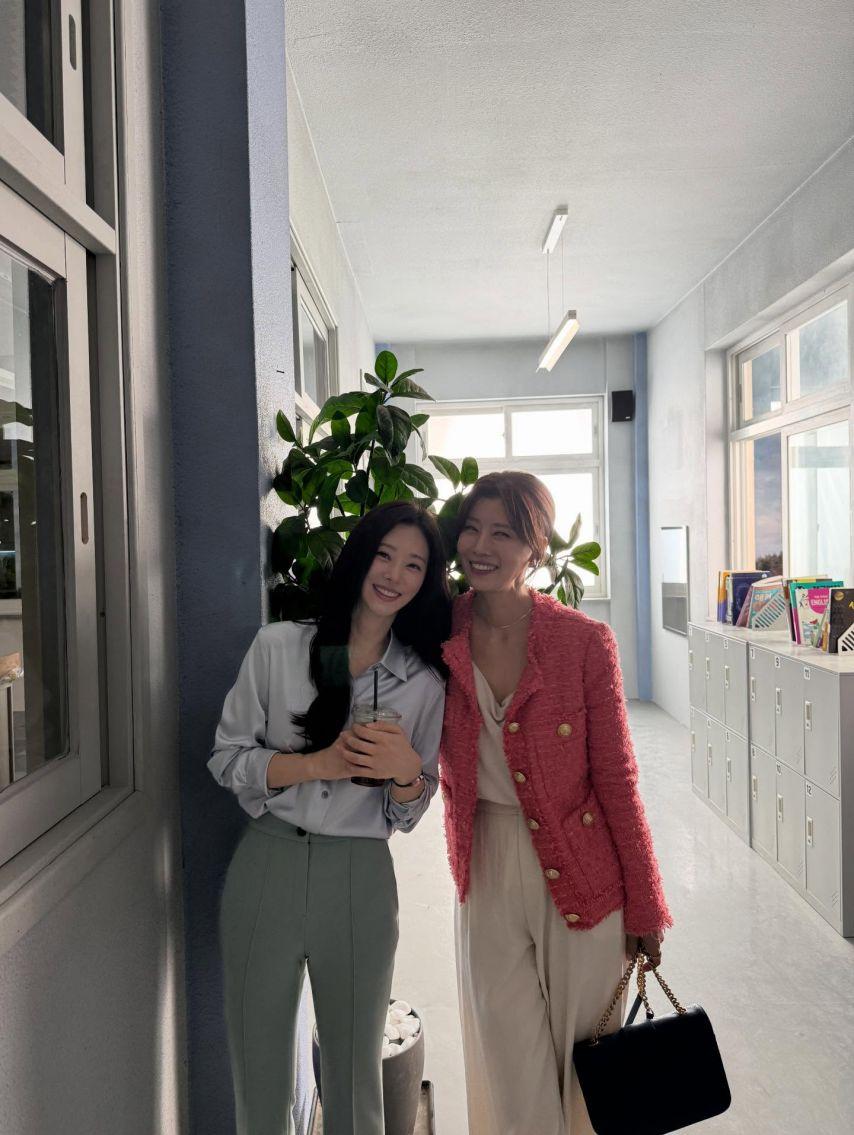 이주빈 인별 스프링피버 with 안보현 등6