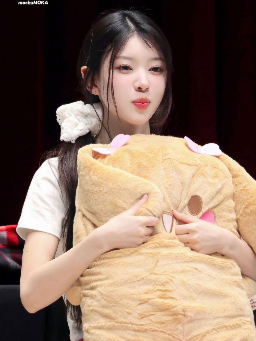 아일릿 (ILLIT) 모카5