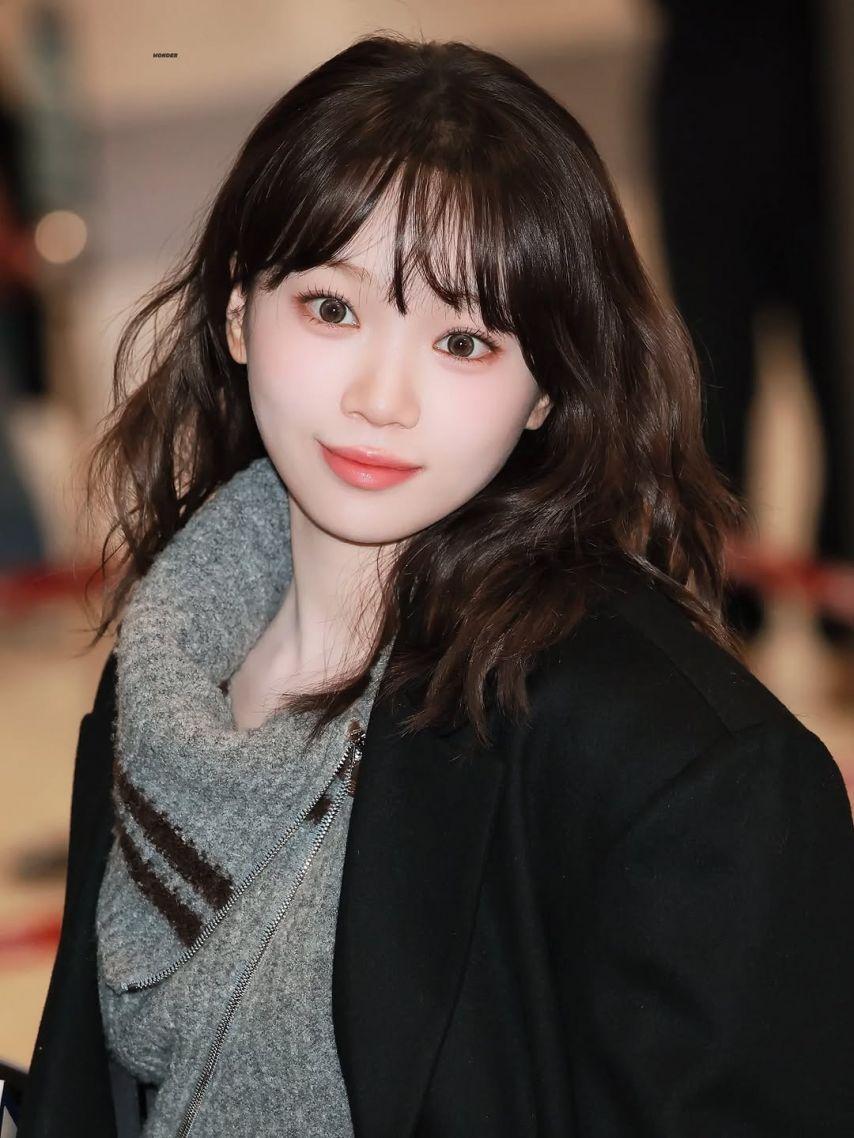 LE SSERAFIM (르세라핌) 김채원7