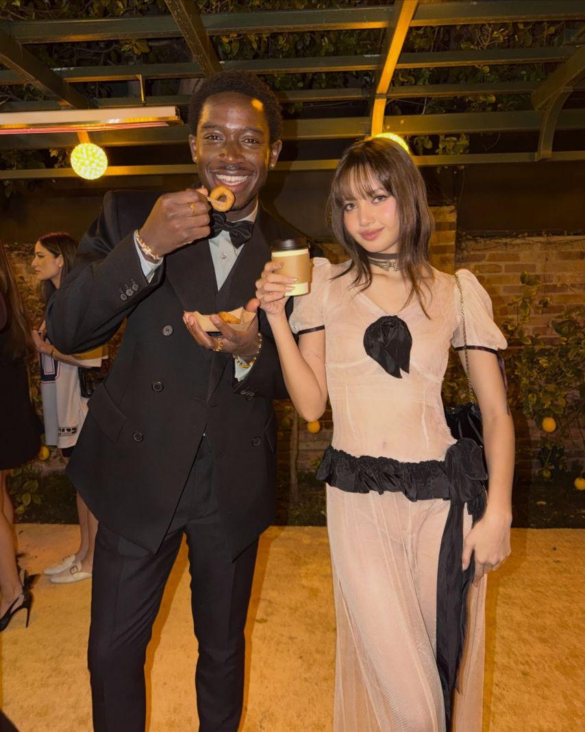 블랙핑크 리사 SNS17