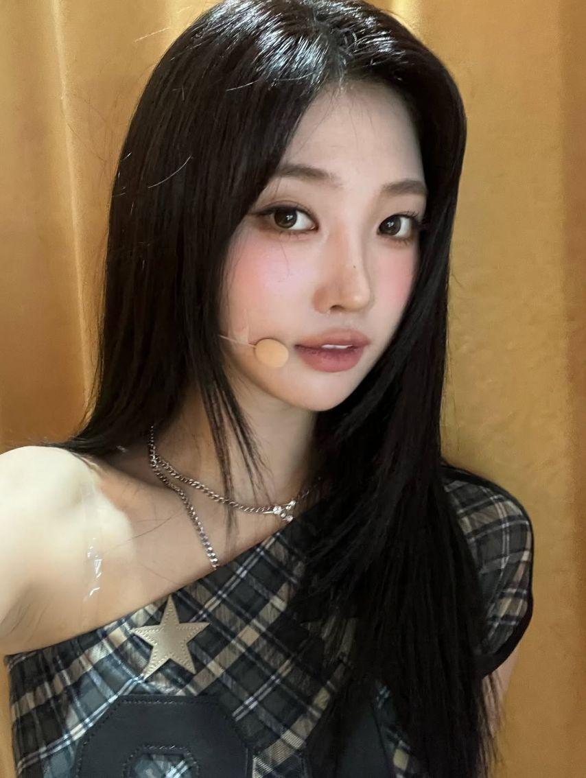 EVERGLOW (에버글로우) 시현0