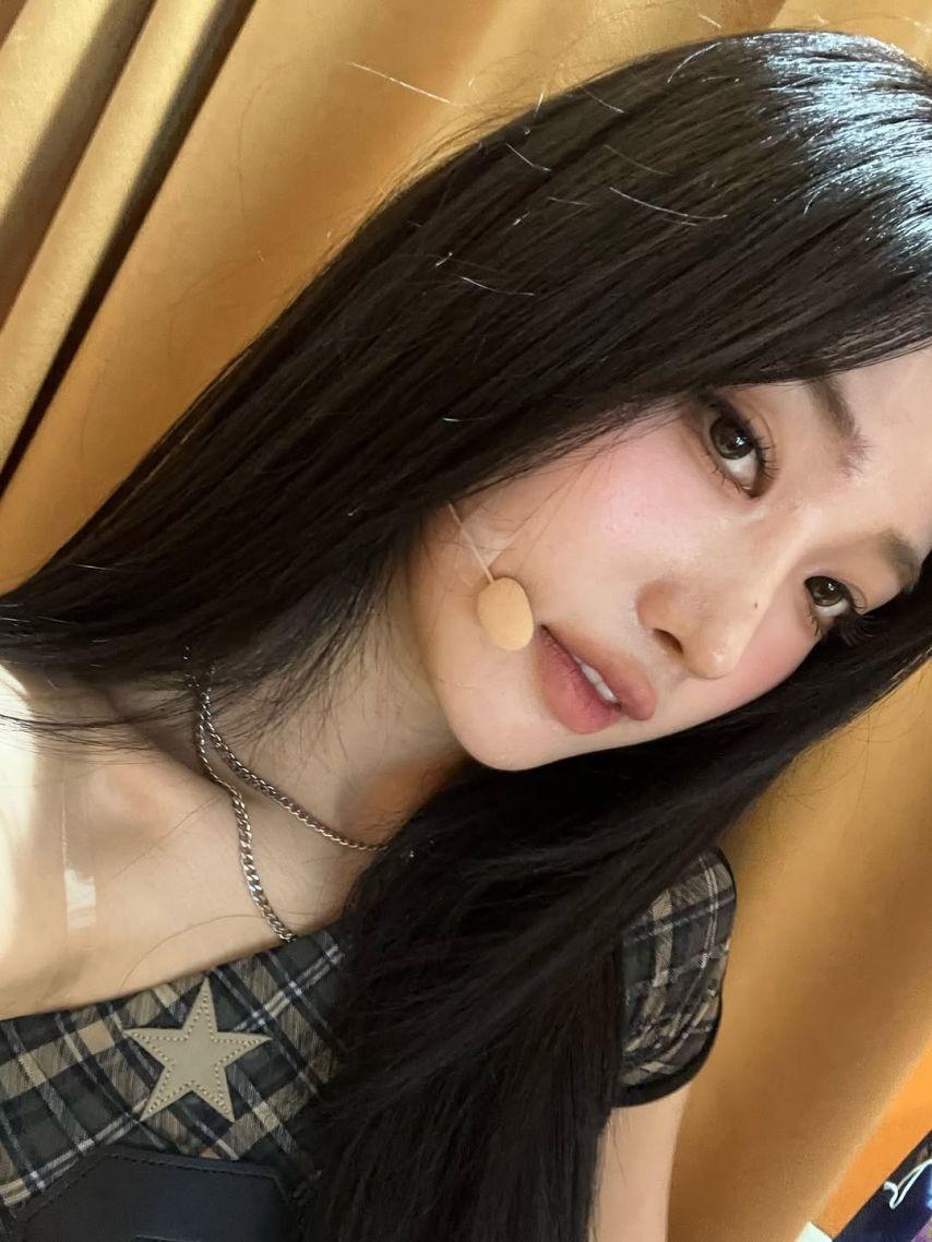 EVERGLOW (에버글로우) 시현2