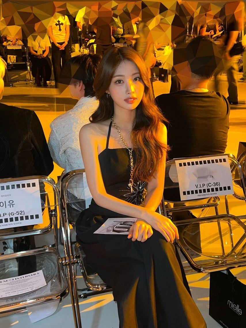 EVERGLOW (에버글로우) 시현0