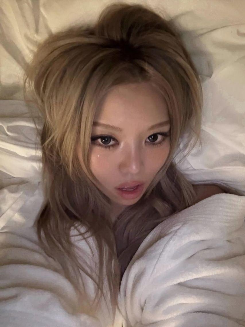 ALLDAY PROJECT (올데이 프로젝트) 베일리1