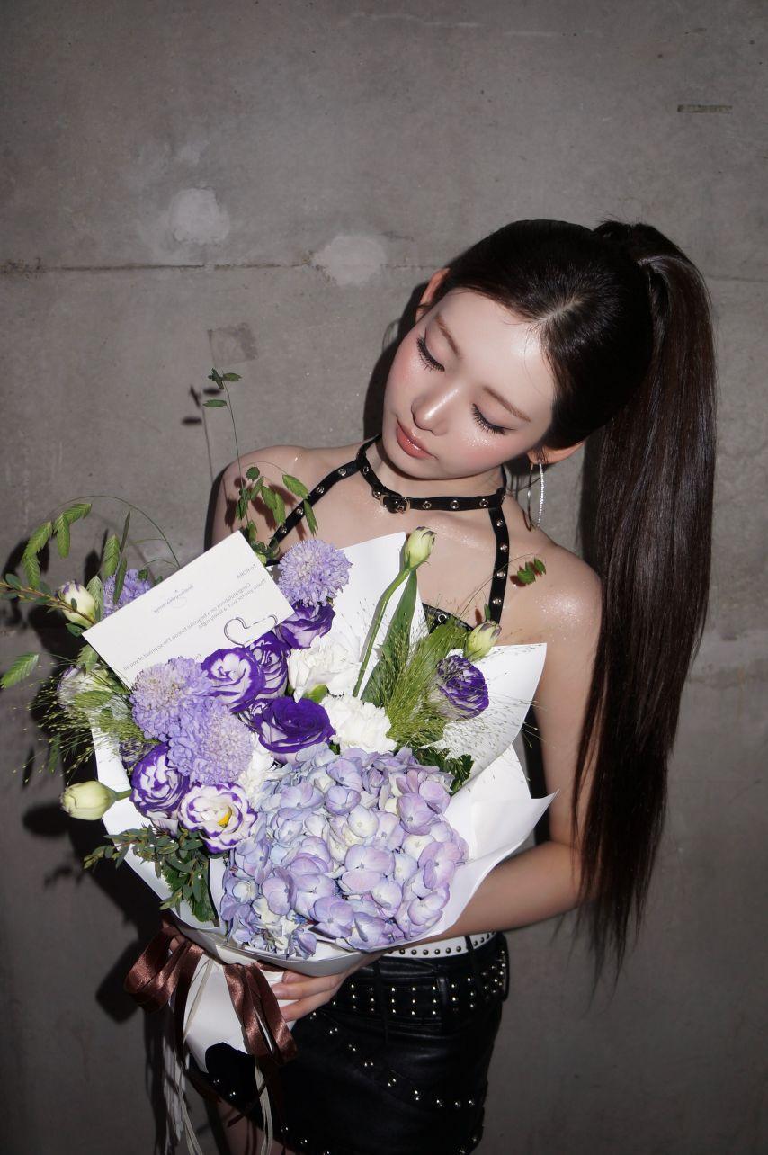 베이비몬스터 로라0