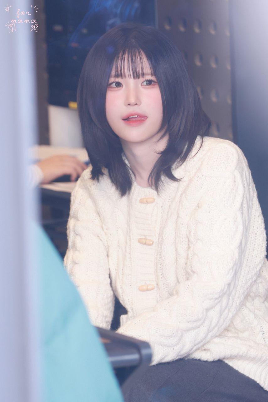 프로미스나인 송하영1