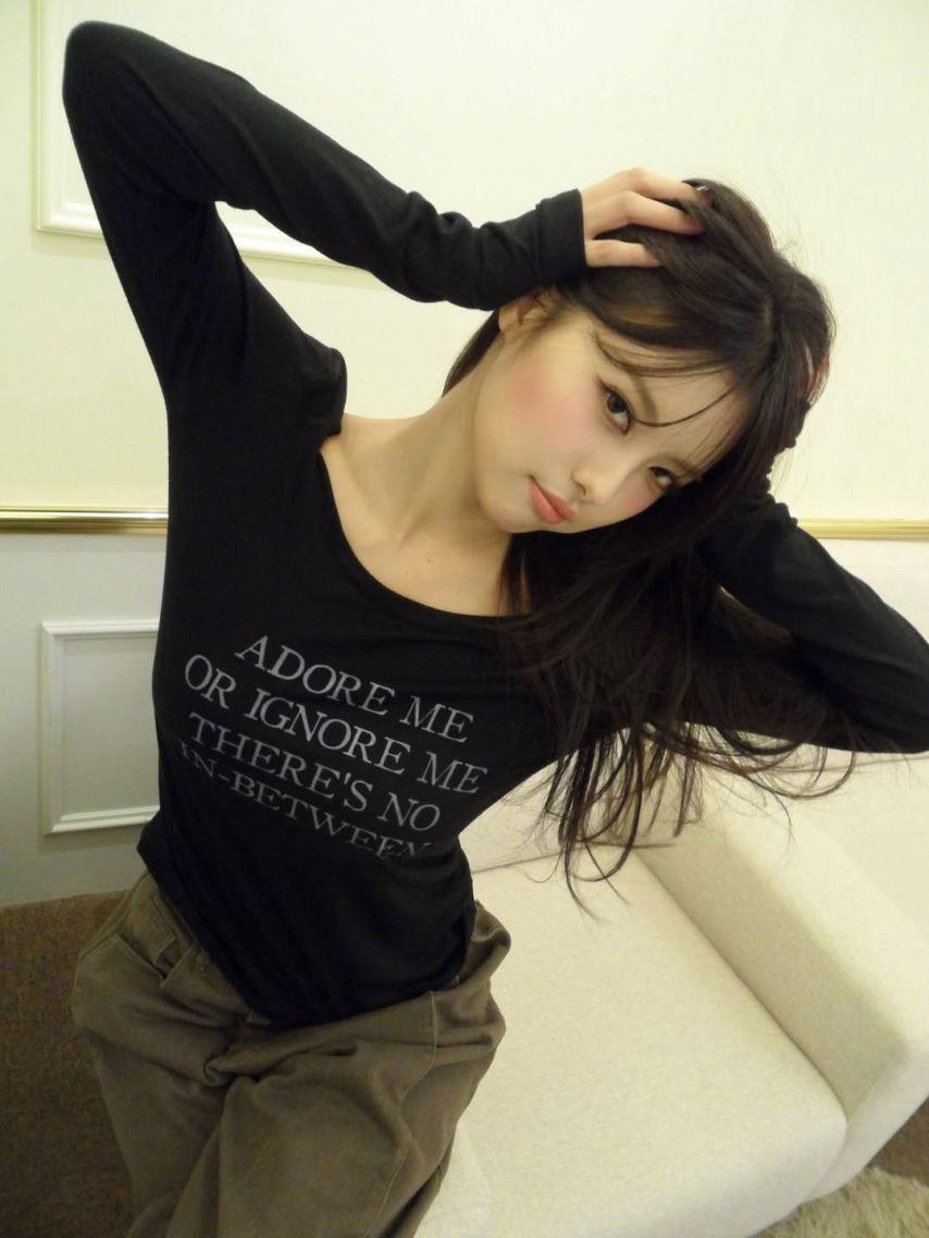 모모랜드 아인 SNS4