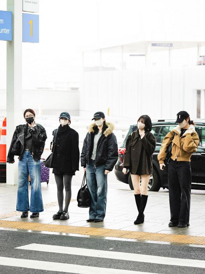 LE SSERAFIM (르세라핌)0