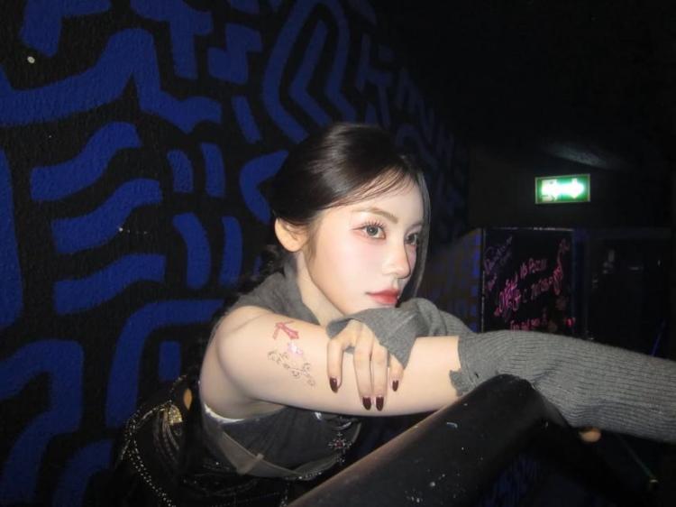 ARTMS (아르테미스) 진솔6