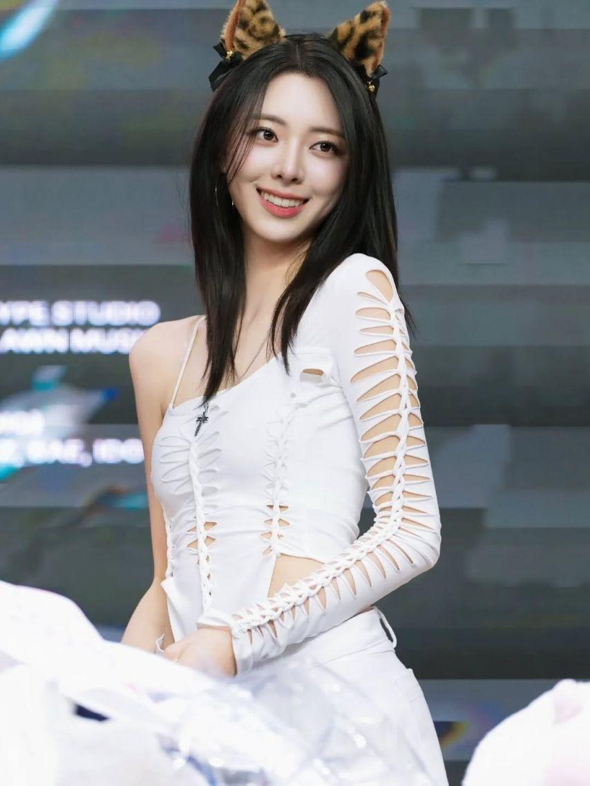 ITZY (있지) 유나11