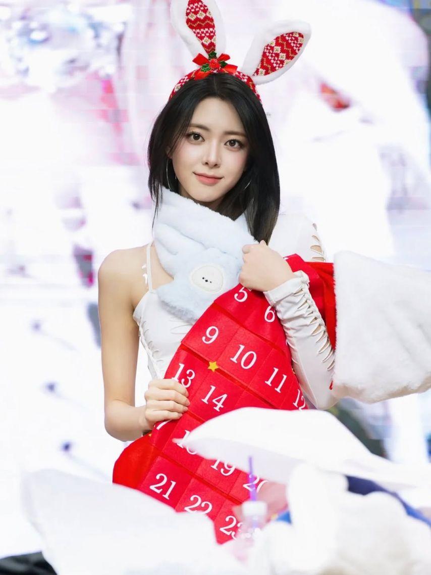 ITZY (있지) 유나9