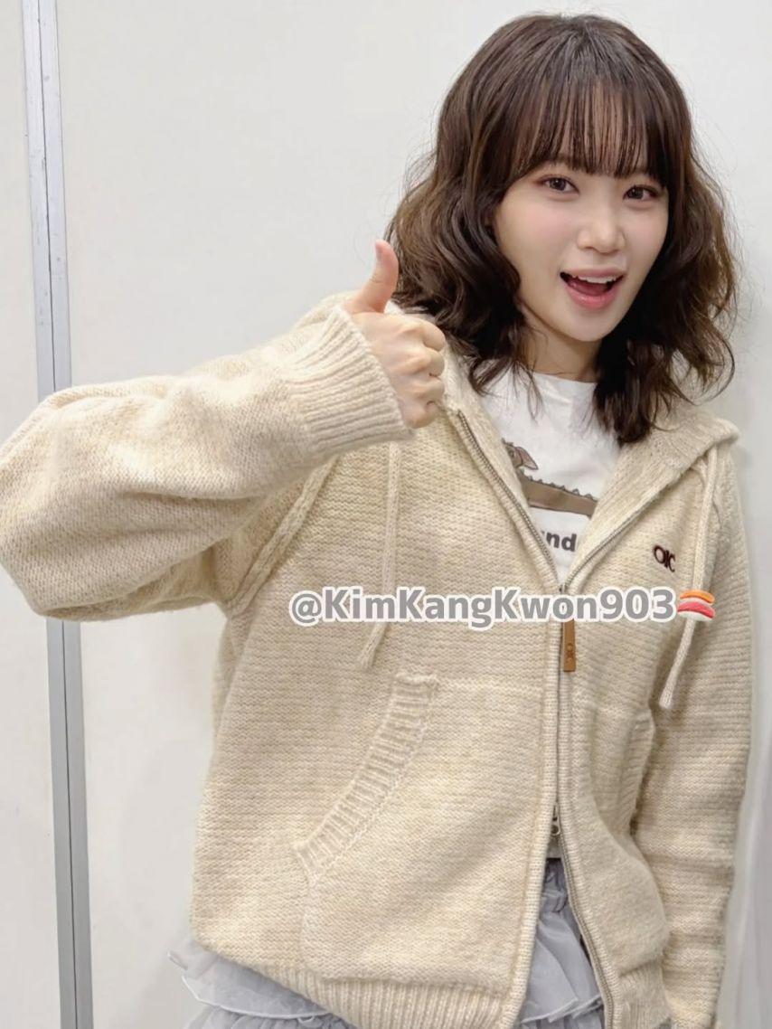 LE SSERAFIM (르세라핌) 김채원7