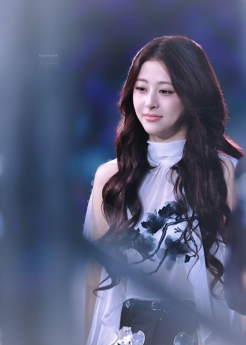 르세라핌 윤진14