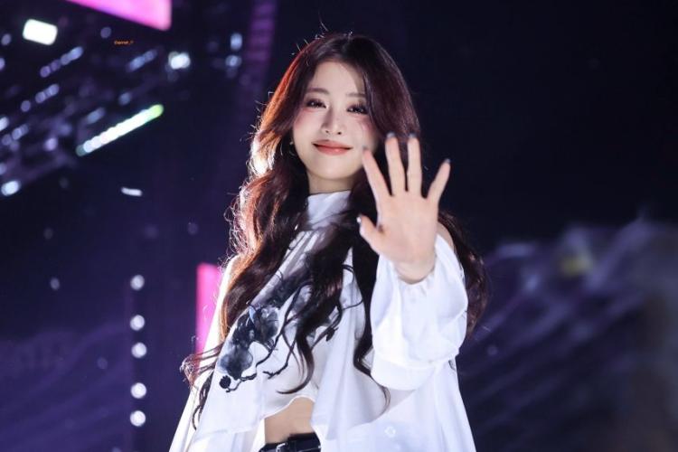 르세라핌 윤진3