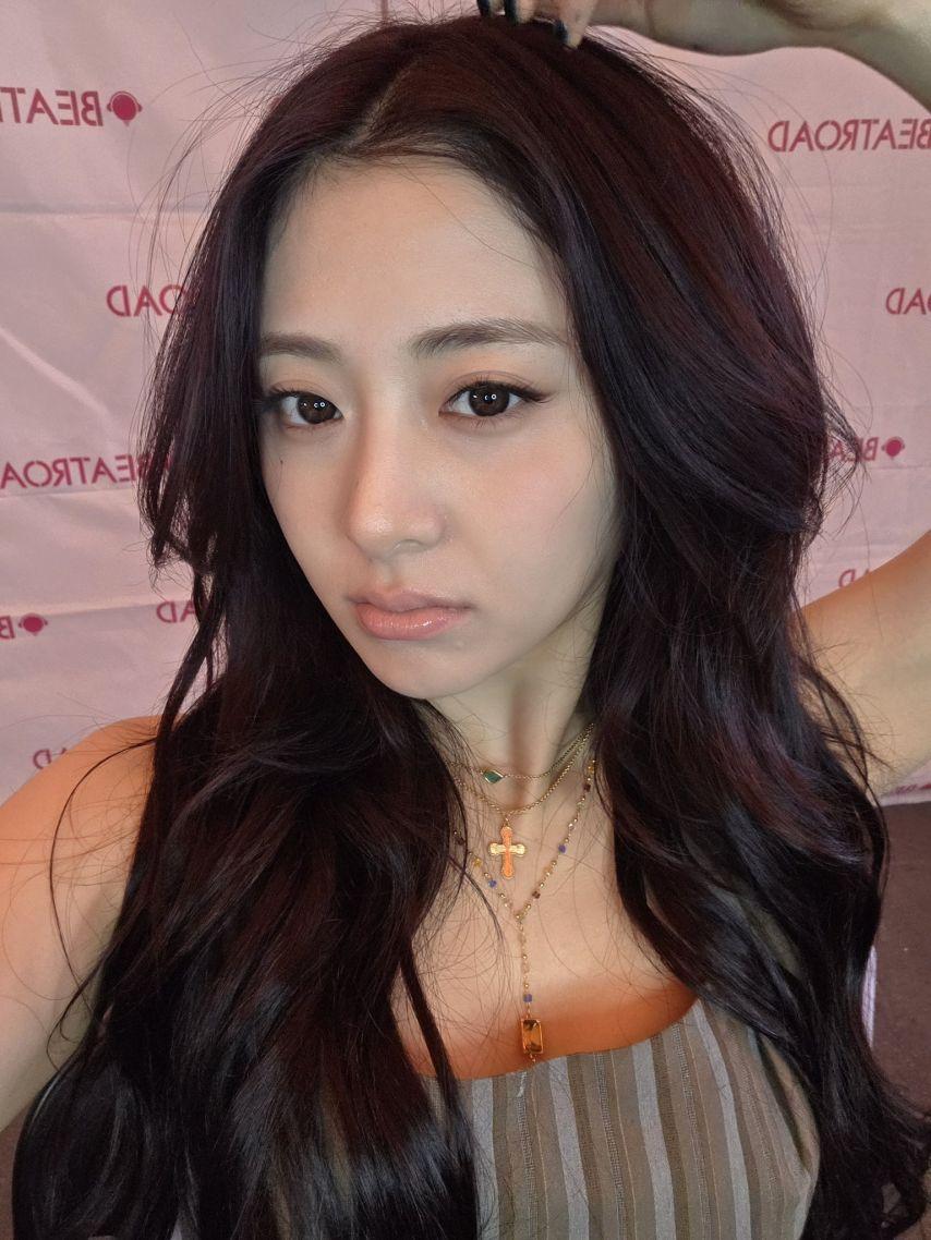 르세라핌 윤진40