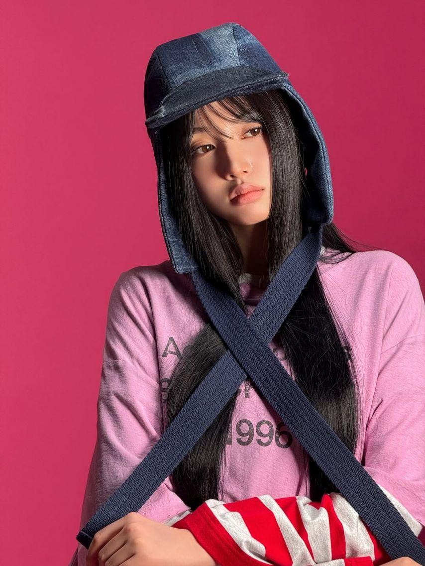 STAYC (스테이씨) 윤0