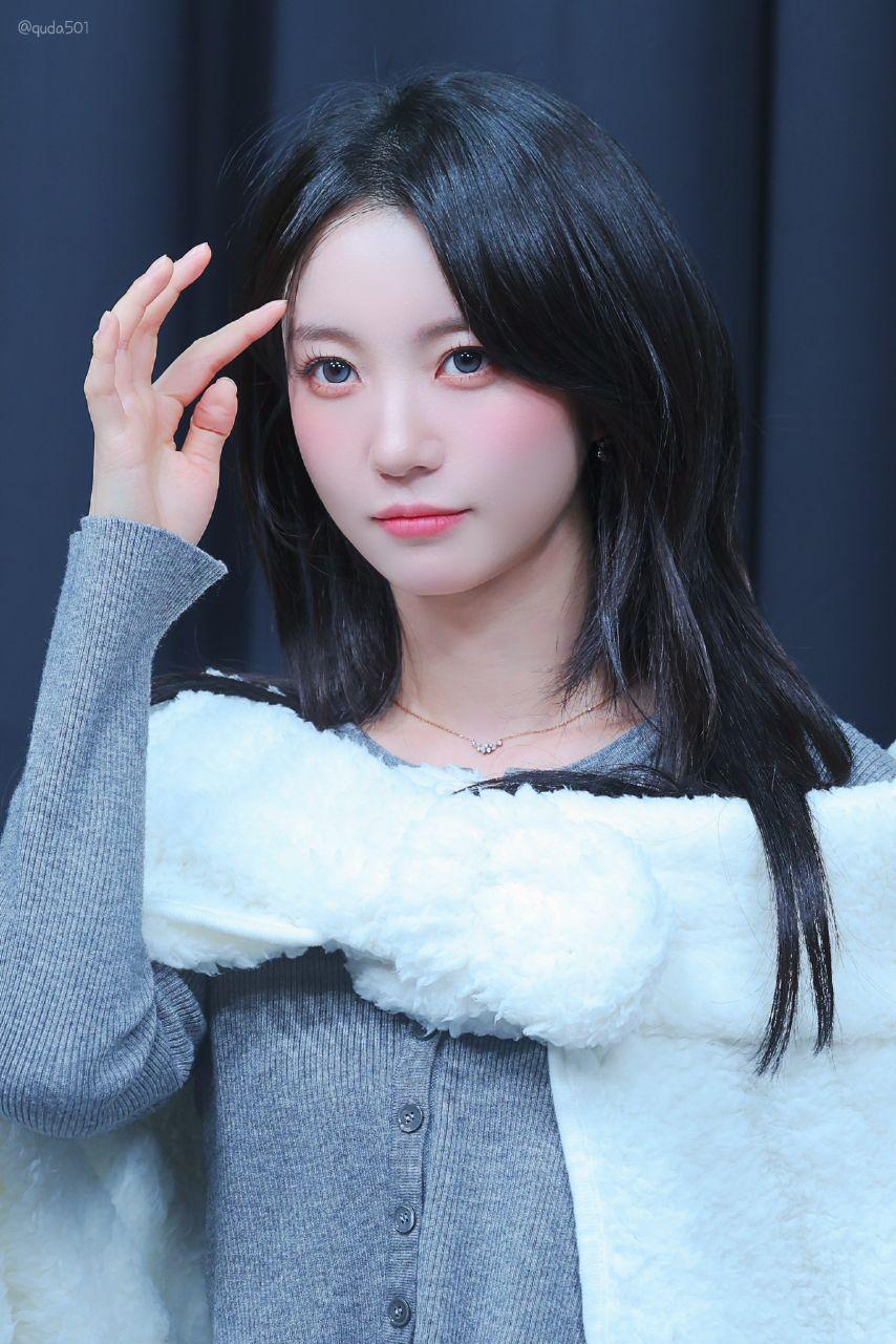 오마이걸 유빈4