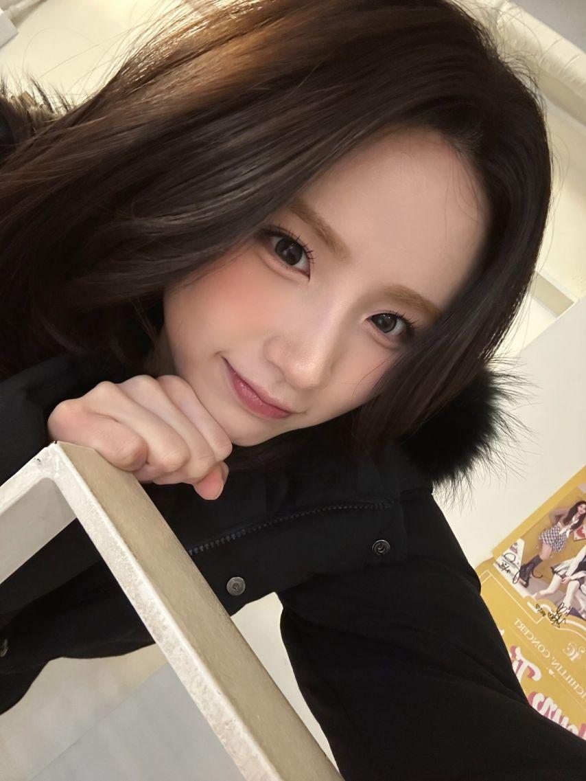 아이칠린 지윤2