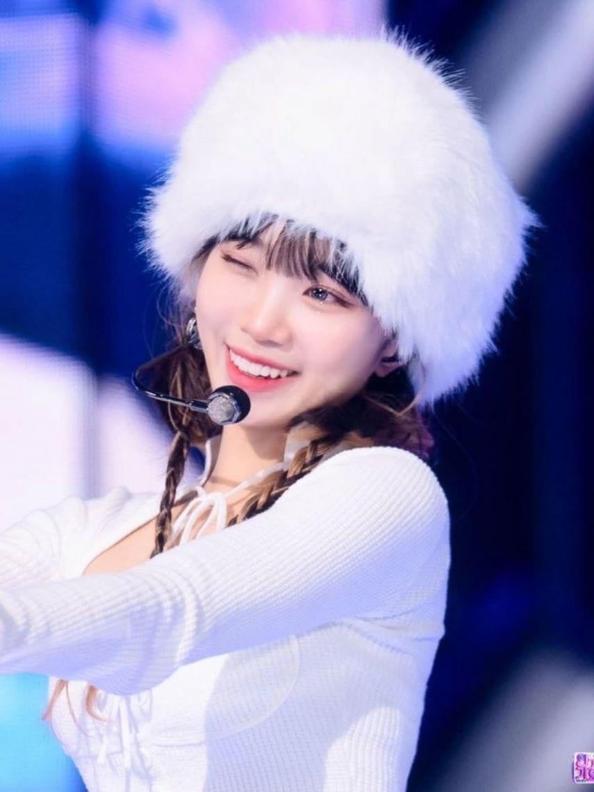 LE SSERAFIM (르세라핌) 김채원2