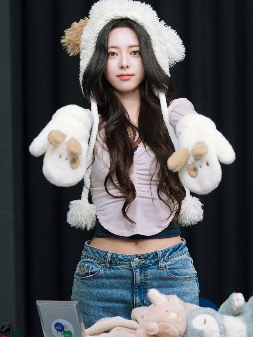 ITZY (있지) 유나6