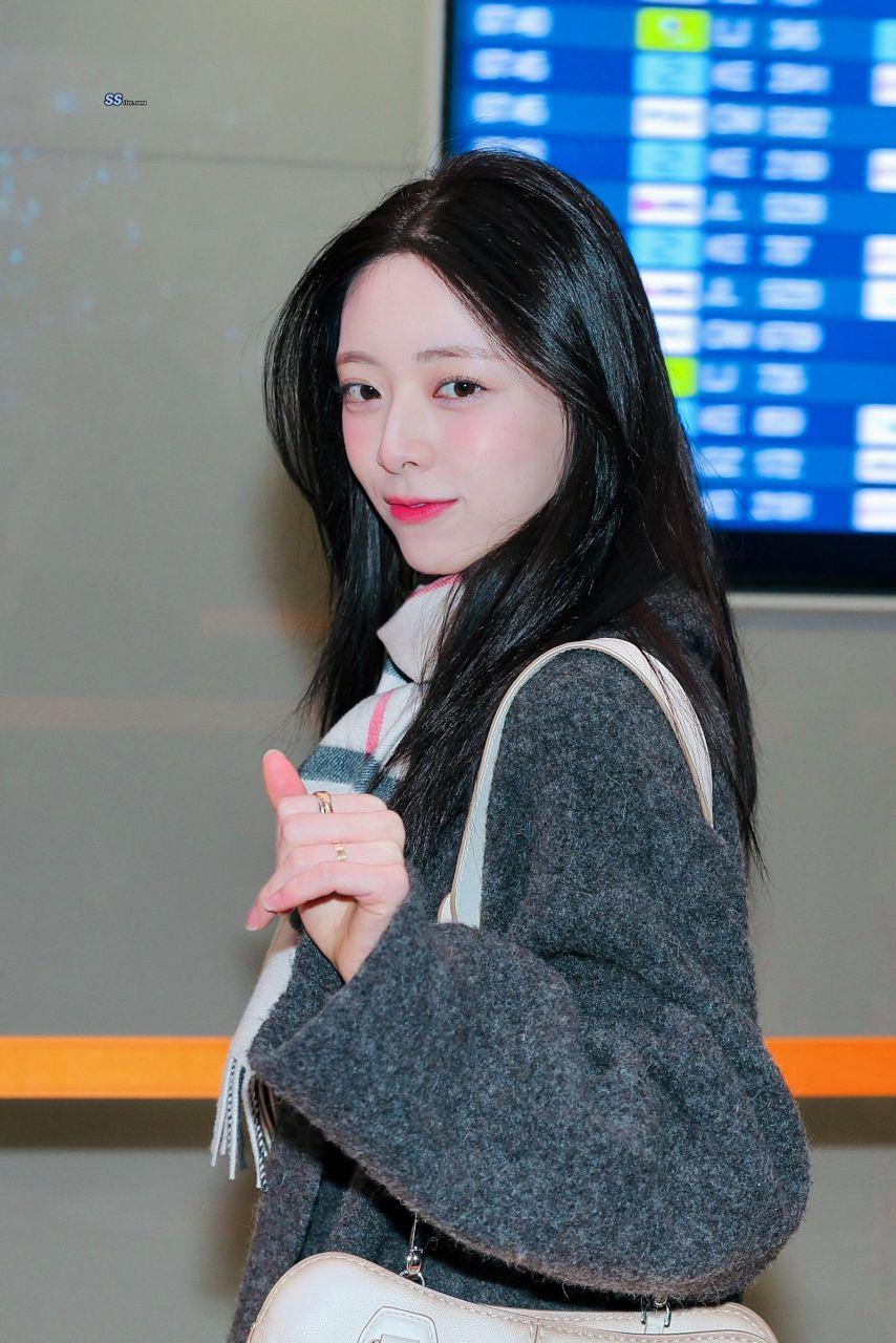 ITZY 유나 260124 출국7