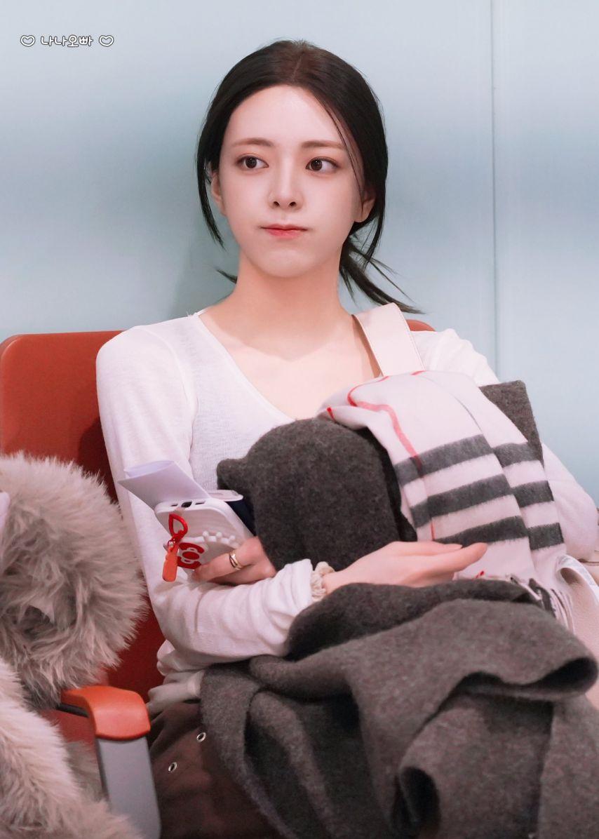 ITZY 유나 260124 출국9