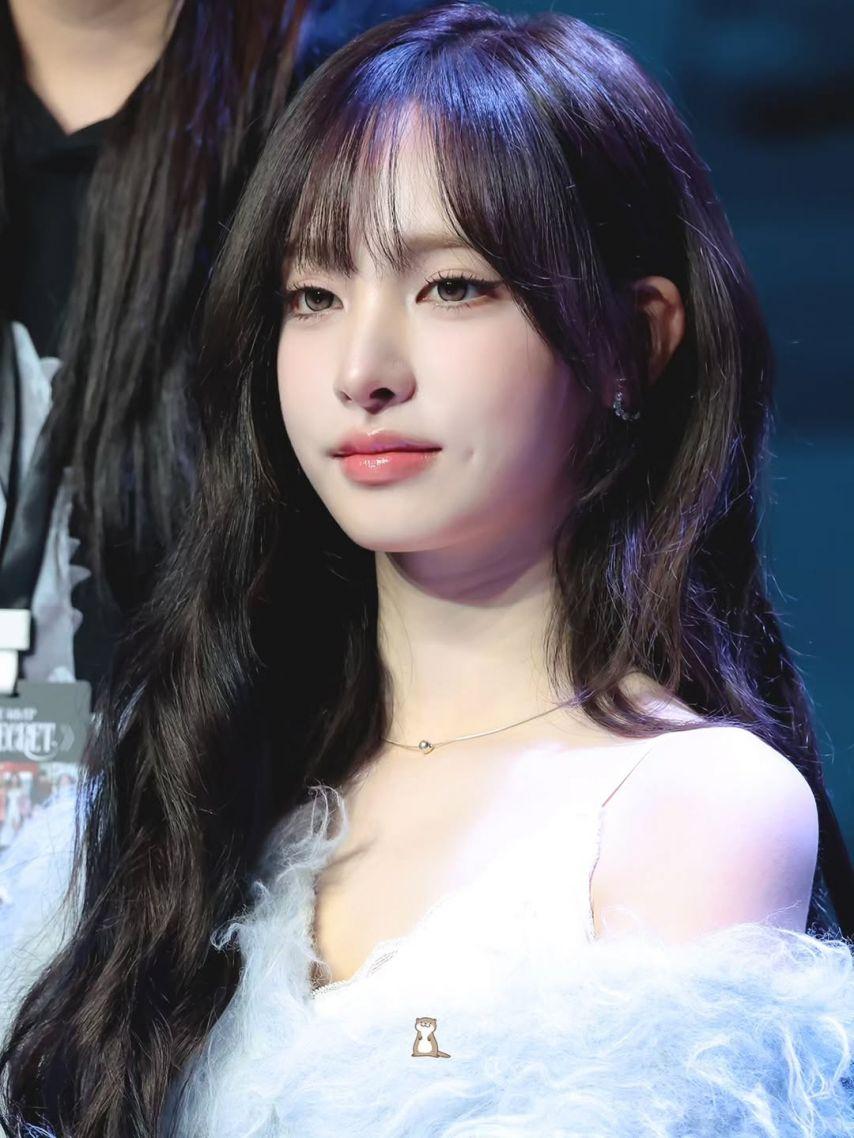 IVE (아이브) 리즈0