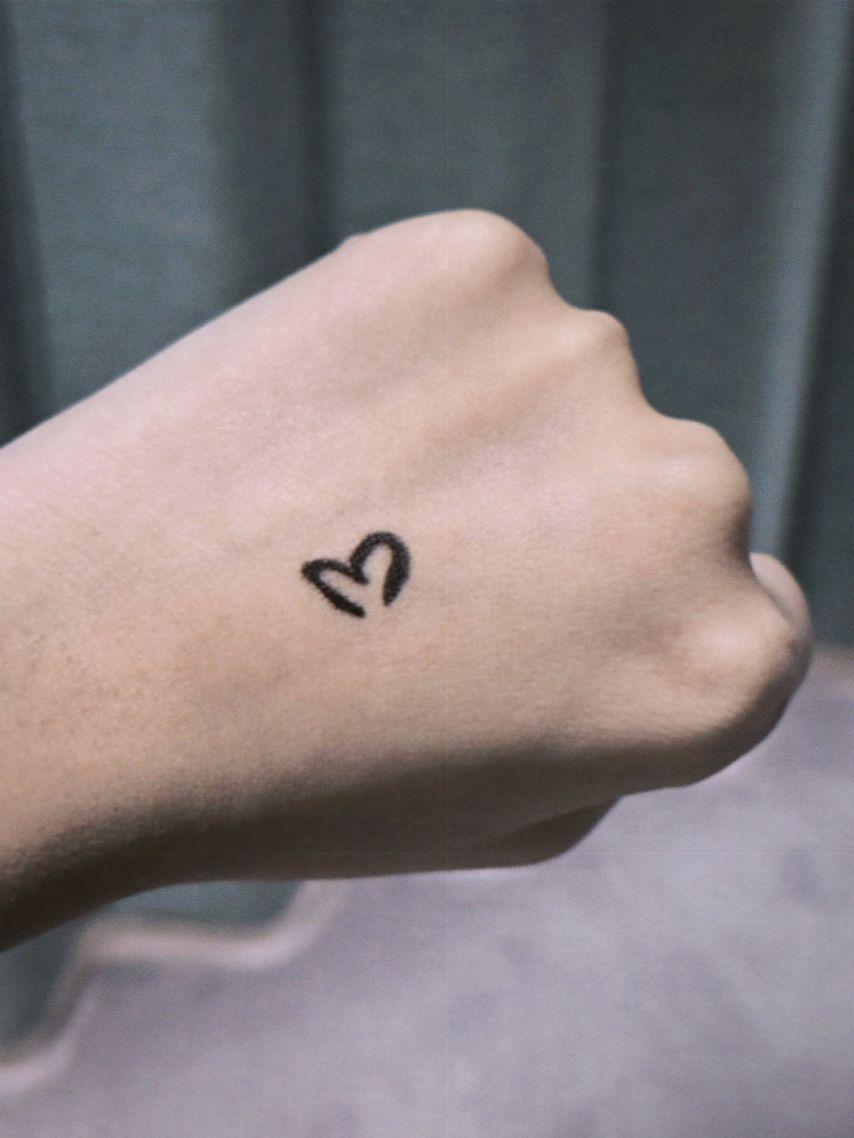 하츠투하츠 카르멘8