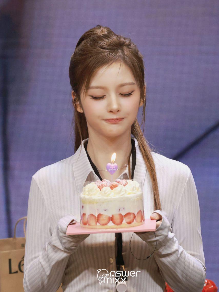 엔믹스 설윤 생일11