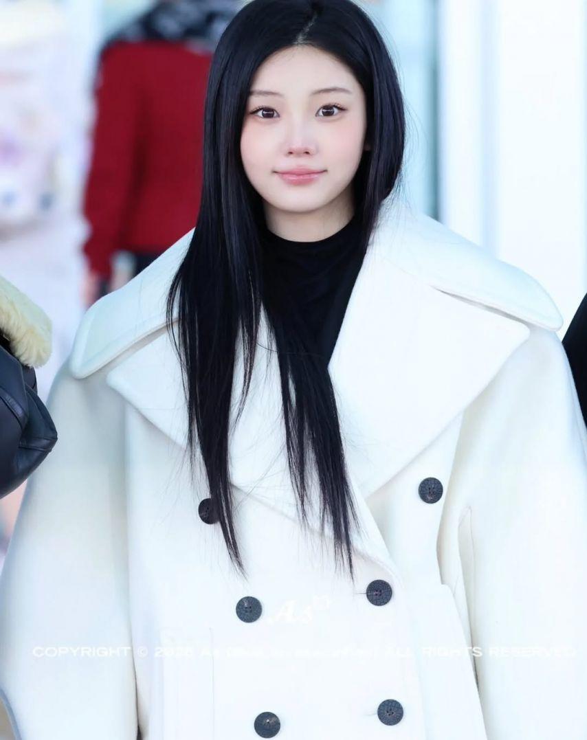 아일릿 (ILLIT) 원희4