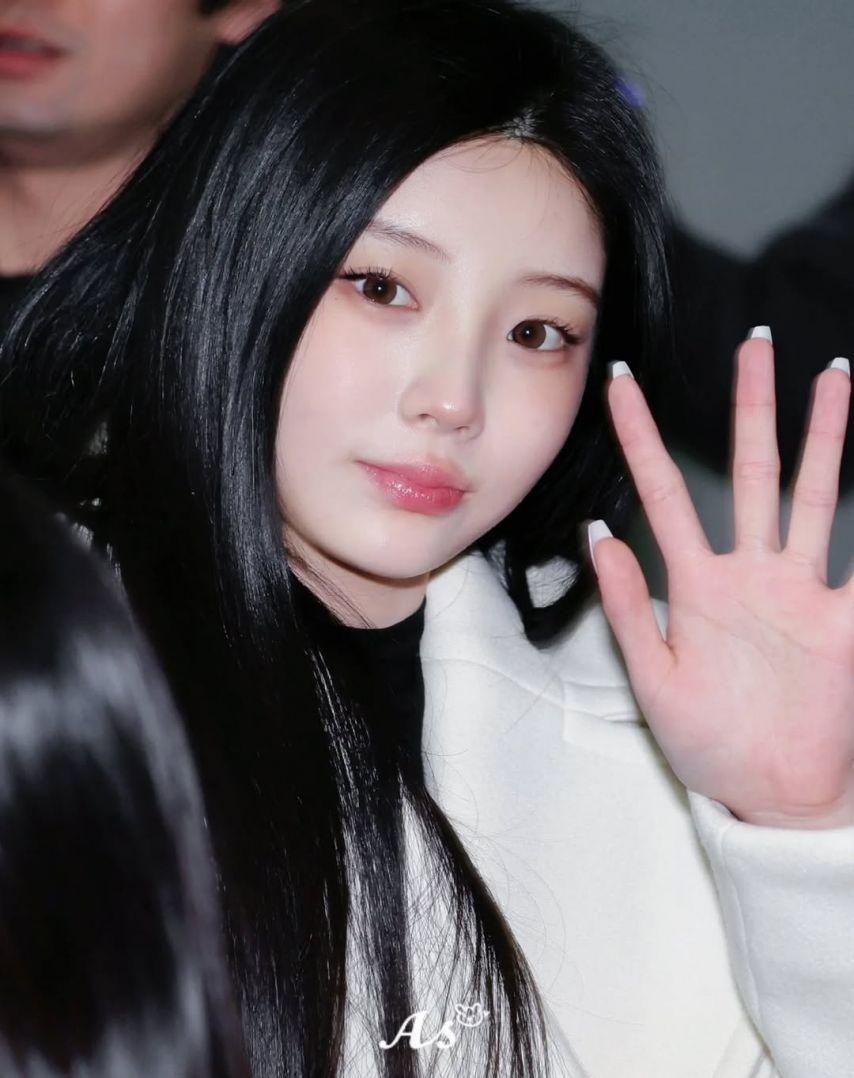 아일릿 (ILLIT) 원희6