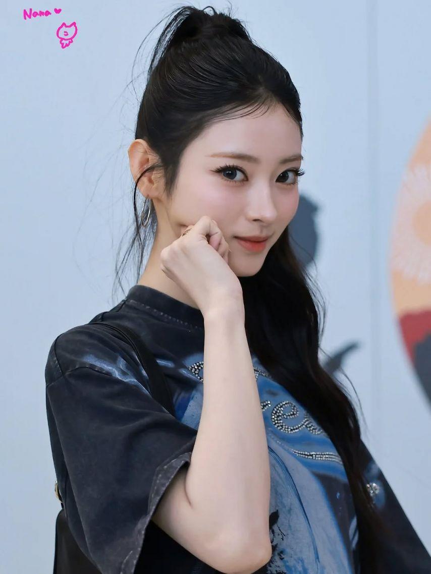 MEOVV (미야오) 안나0