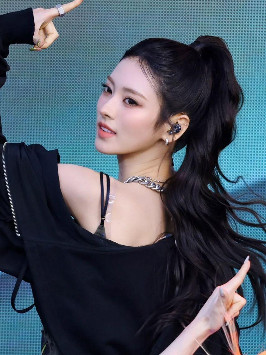 MEOVV (미야오) 안나4