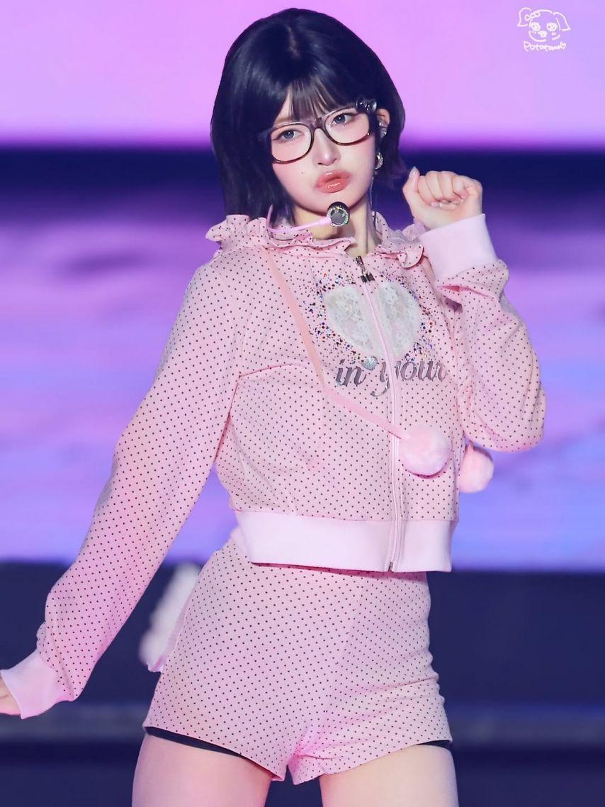 IVE (아이브) 레이0