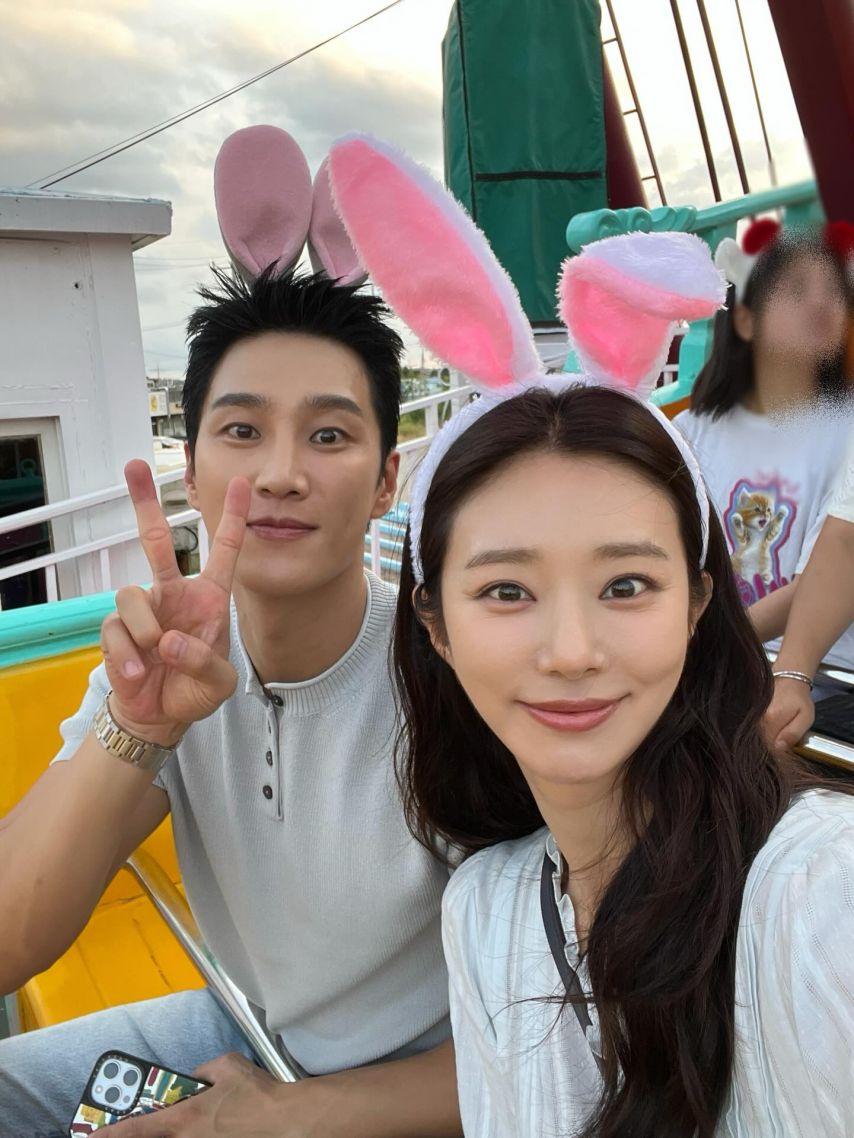 이주빈 인별 with 안보현2