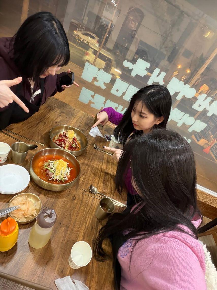 STAYC (스테이씨) 아이사1