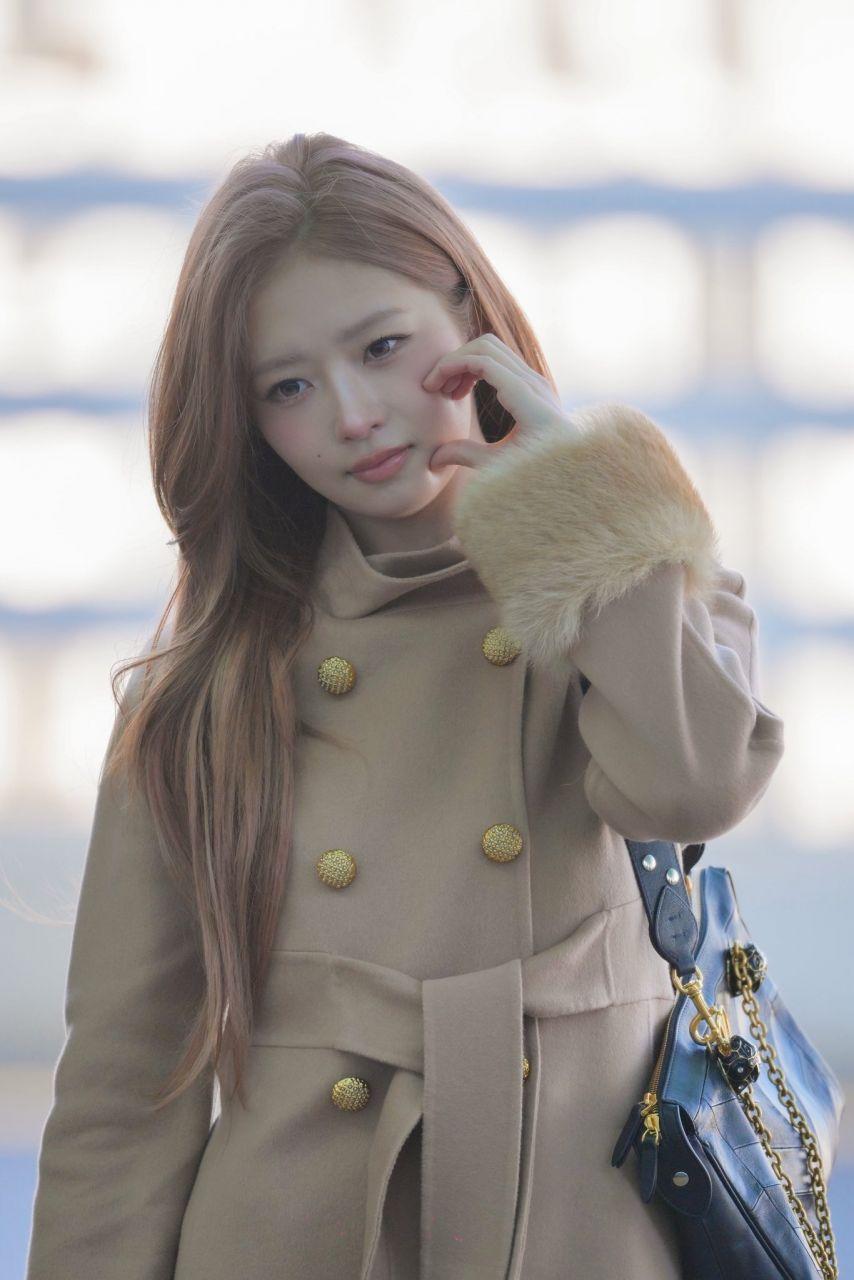 아이브 레이 오늘 출국8