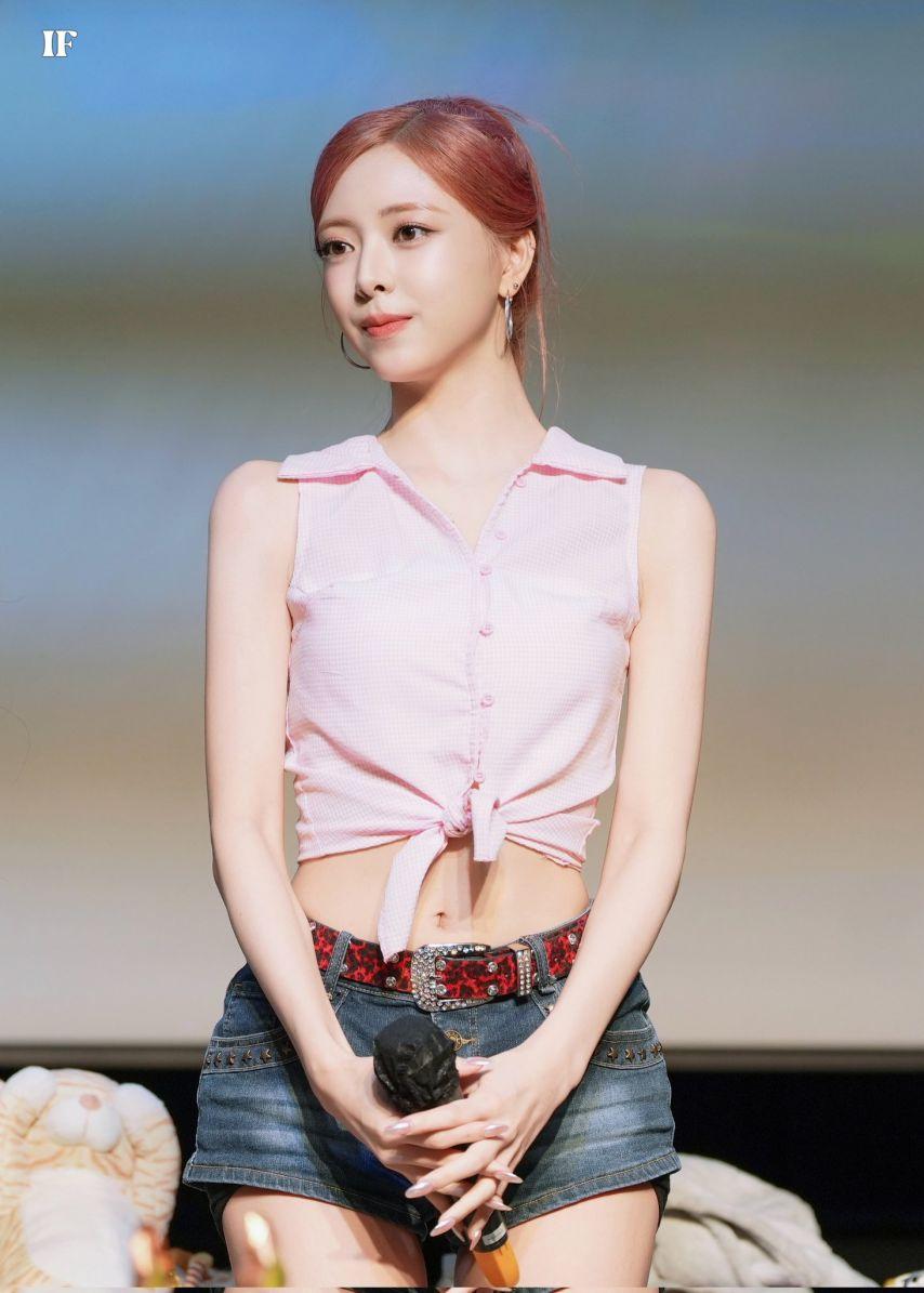 ITZY 유나4