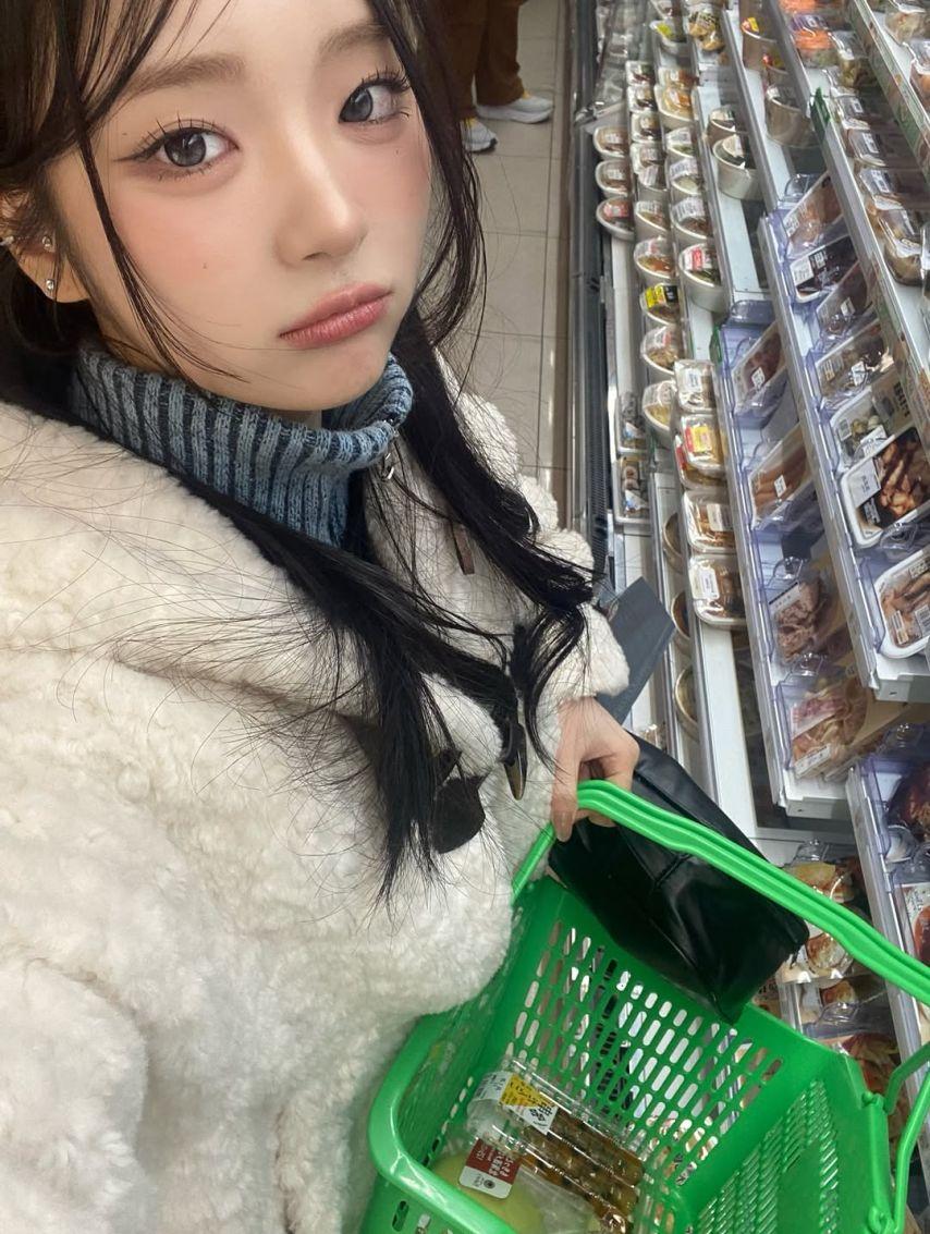 아이칠린 (ICHILLIN') 이지3