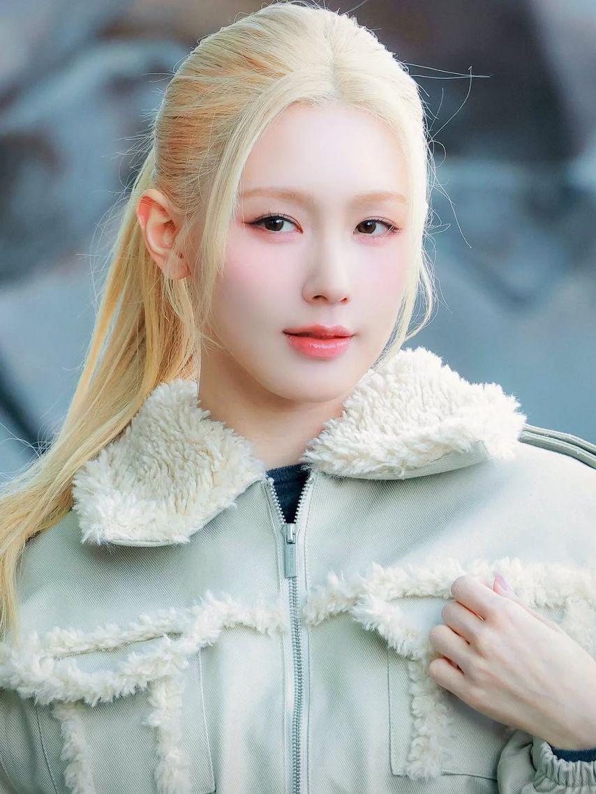 아이들 (i-dle) 미연0