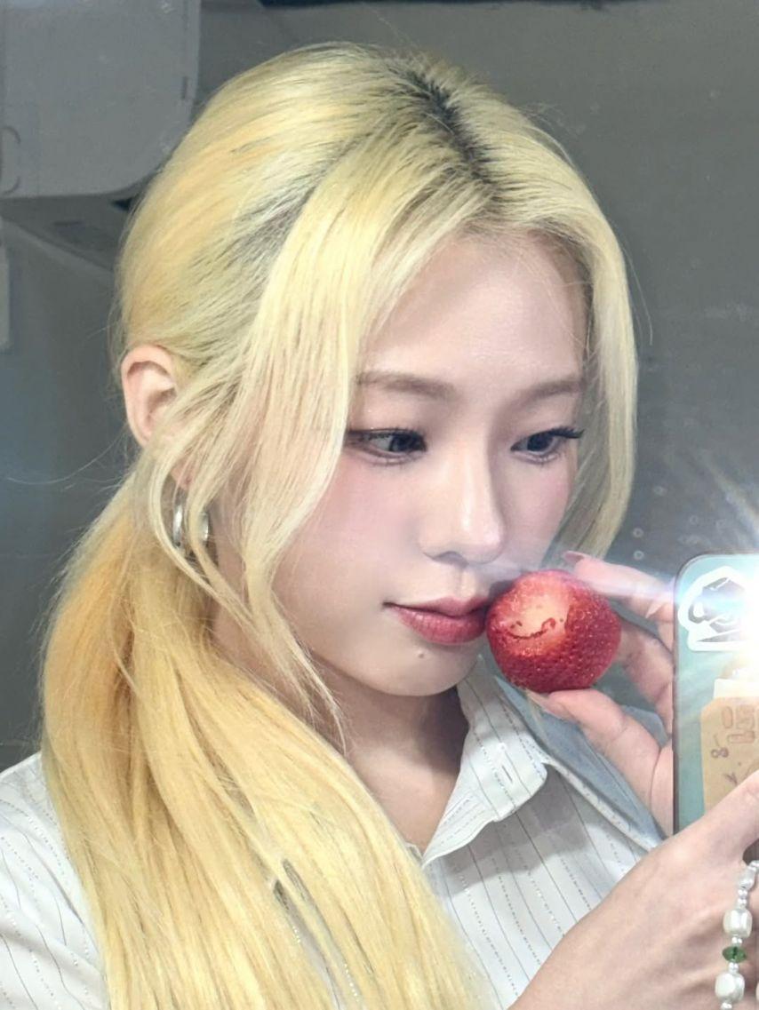 아이칠린 (ICHILLIN') 채린4