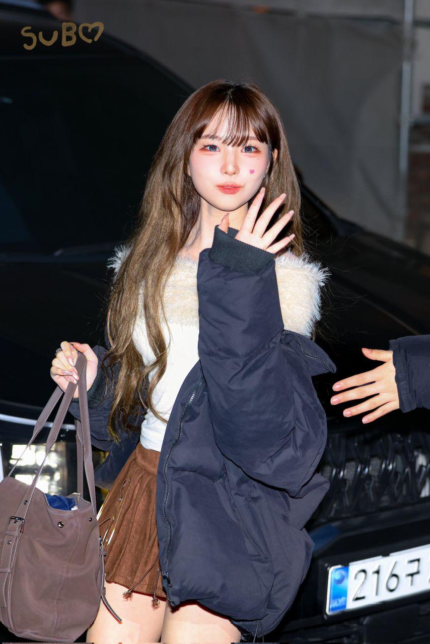 트리플에스 김채원 정하연4